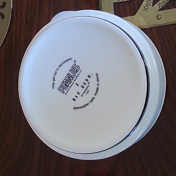 🐶Rae Dunn Peanuts Dog Bowl - Picture 3 of 6